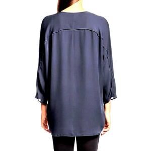 🎄 Halston Heritage Dolman Sleeve Top Seam detail Silk Crepe Small navy blue